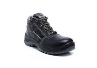 Direct Moulded PU Safety Shoe Manufacturers in Geyzing