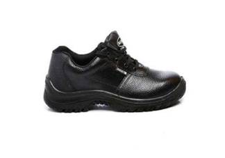 Fiber Toe Cap Safety Shoes Manufacturers in Veraval