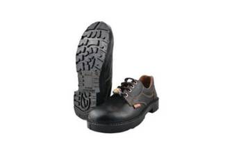 Heat Resistant Safety Shoes Manufacturers in Gorakhpur