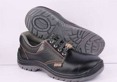 Men Safety Shoes Manufacturers in Matheran