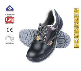 Aenta Safety Shoes Manufacturers in Meerut
