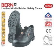 Berno Leather Nitirile Rubber Safety Shoes Manufacturers in Spain